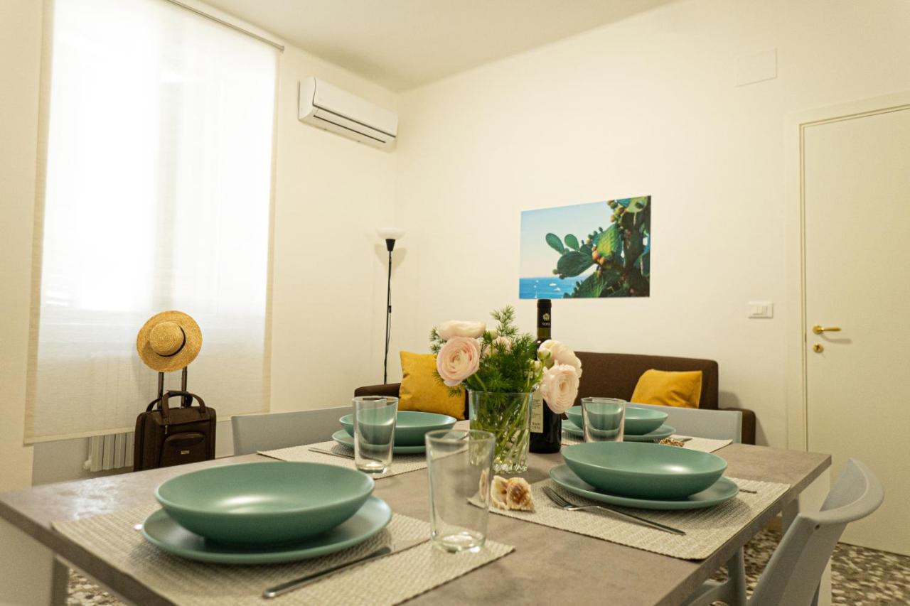 Cityflat Guest House Bari Exteriör bild