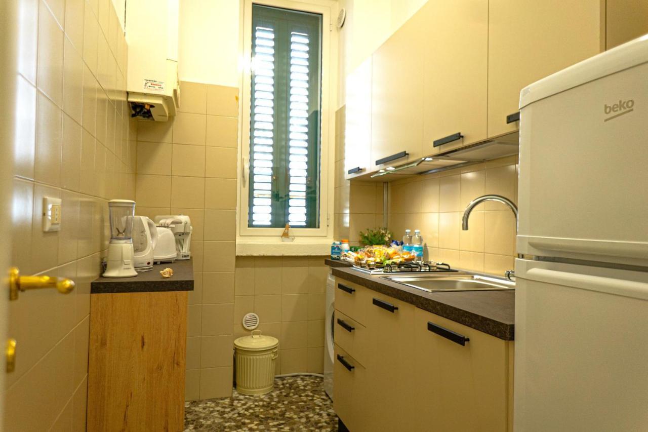 Cityflat Guest House Bari Exteriör bild