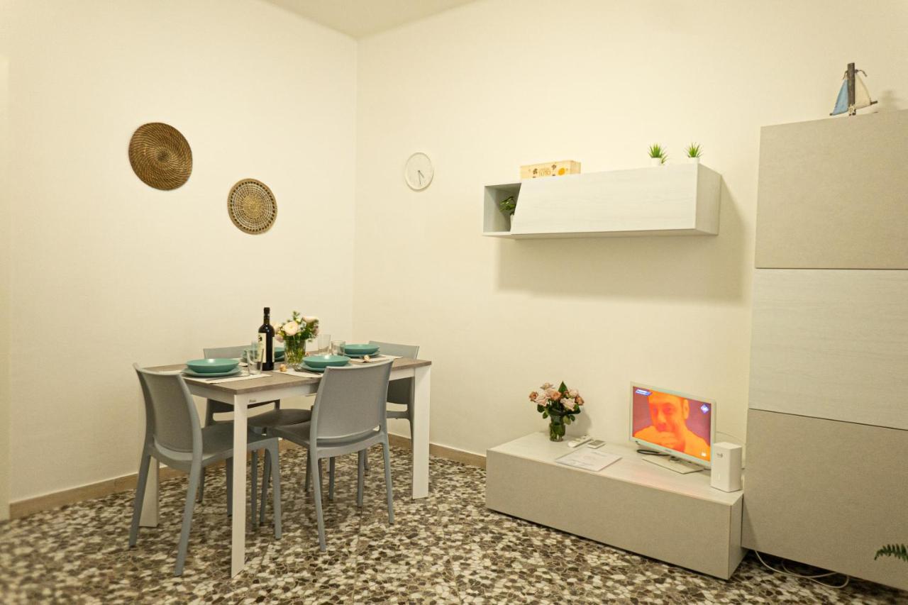 Cityflat Guest House Bari Exteriör bild