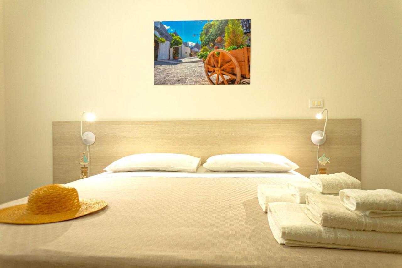 Cityflat Guest House Bari Exteriör bild