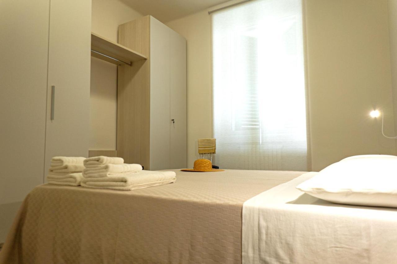 Cityflat Guest House Bari Exteriör bild