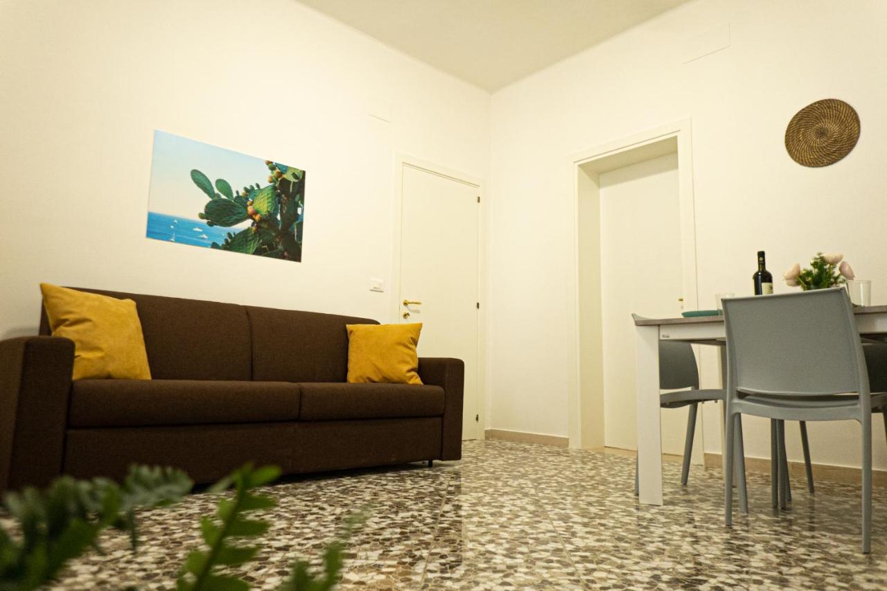 Cityflat Guest House Bari Exteriör bild